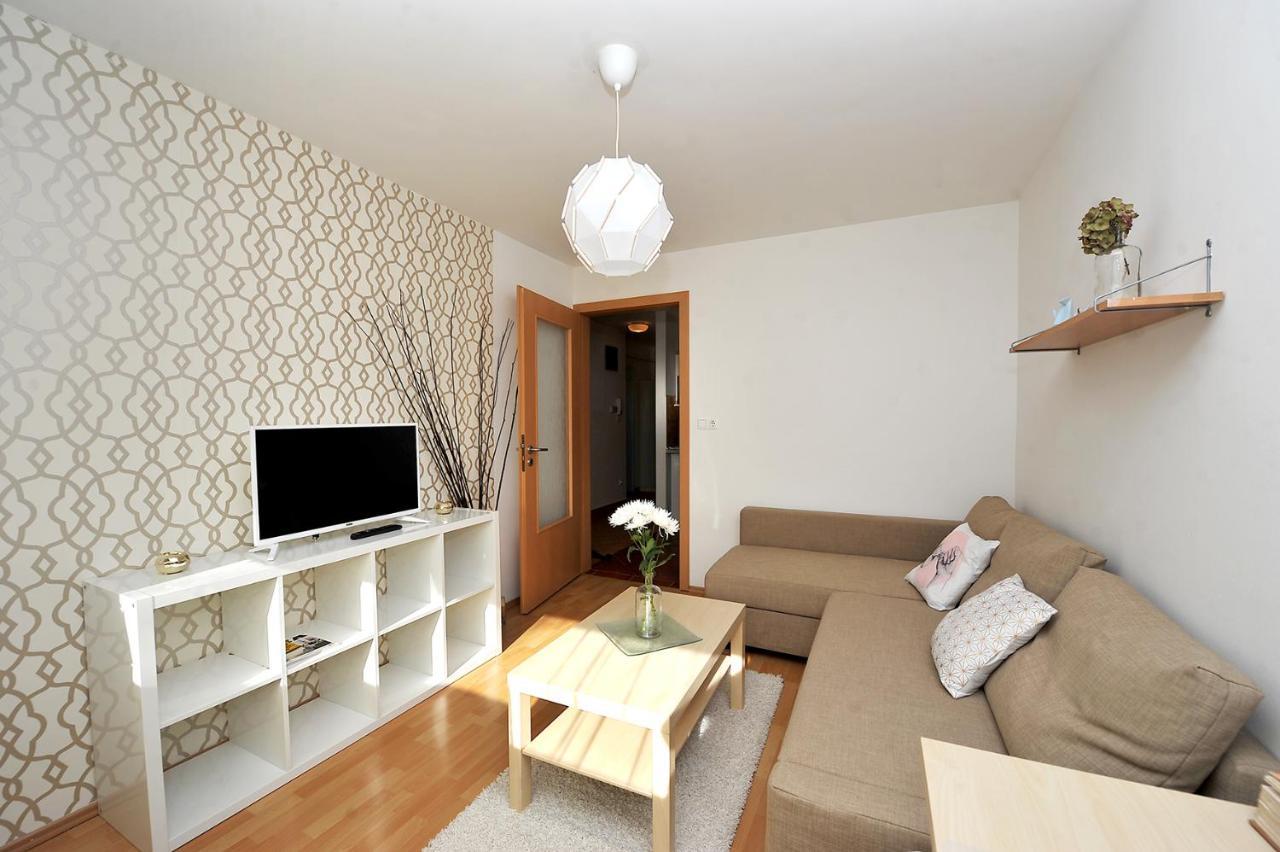 Ihome Apartment 5.0 Pécs Buitenkant foto